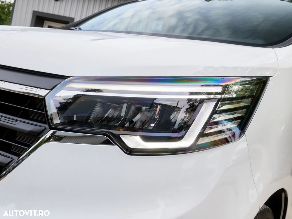 RENAULT Trafic 2022 — imagine 9