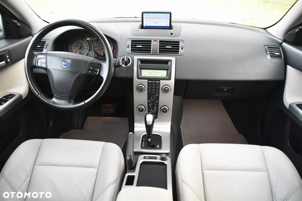 Volvo V50 T5 AWD Summum - 12
