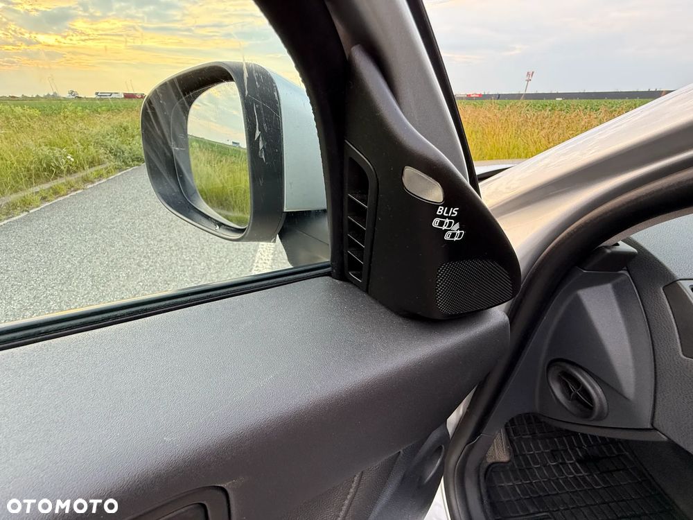 Volvo S40 1.6D DRIVe Momentum Start-Stop - 12