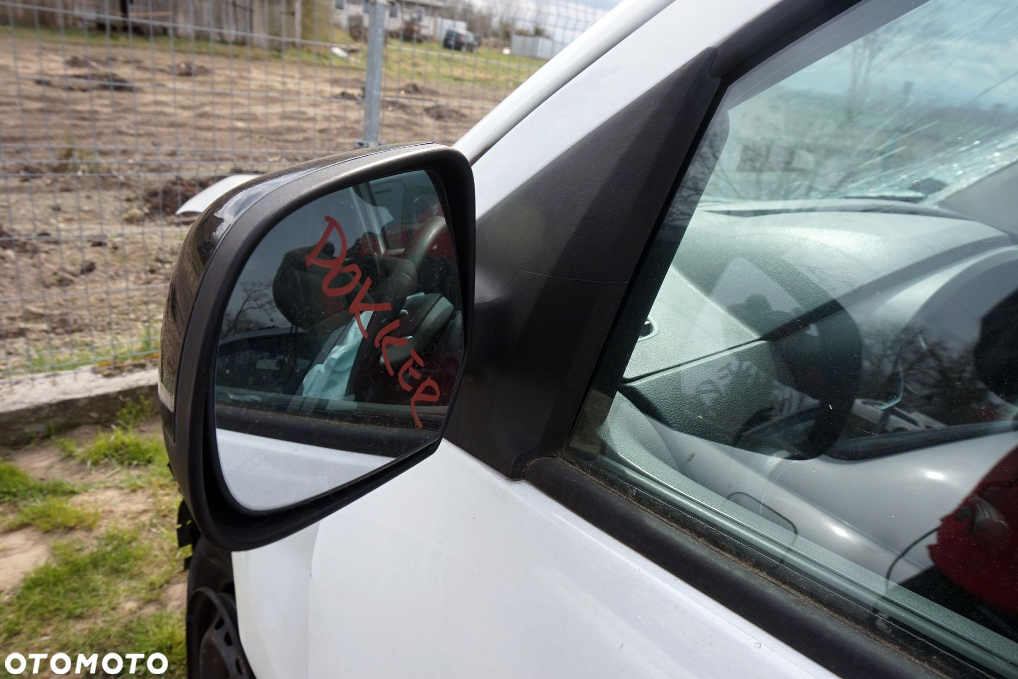 LUSTERKO ELEKTRYCZNE LEWE DOKKER LIFT  CZARNY POŁYSK DACIA 2017-2021 - 3