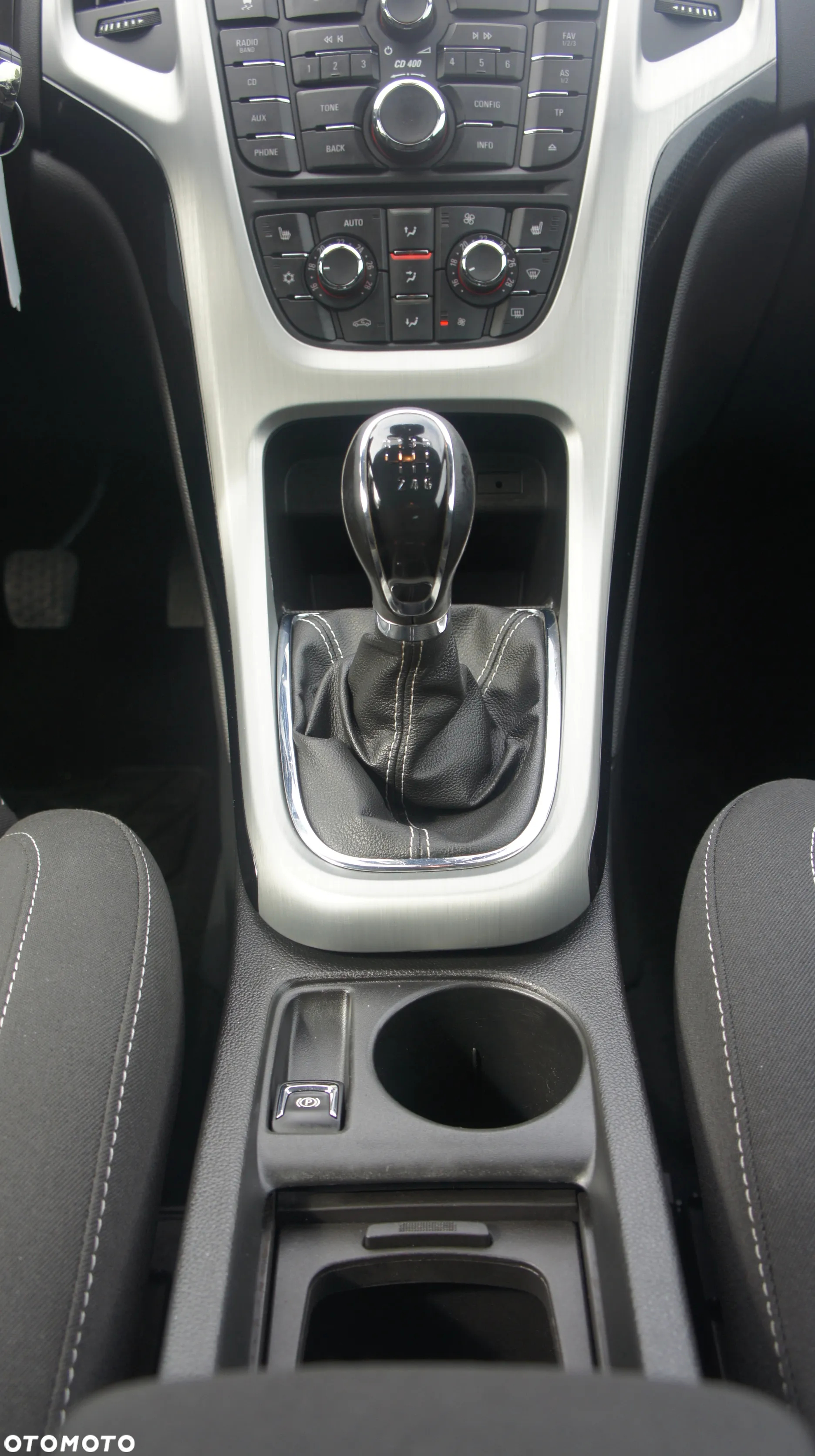 Opel Astra GTC 1.4 Turbo - 23