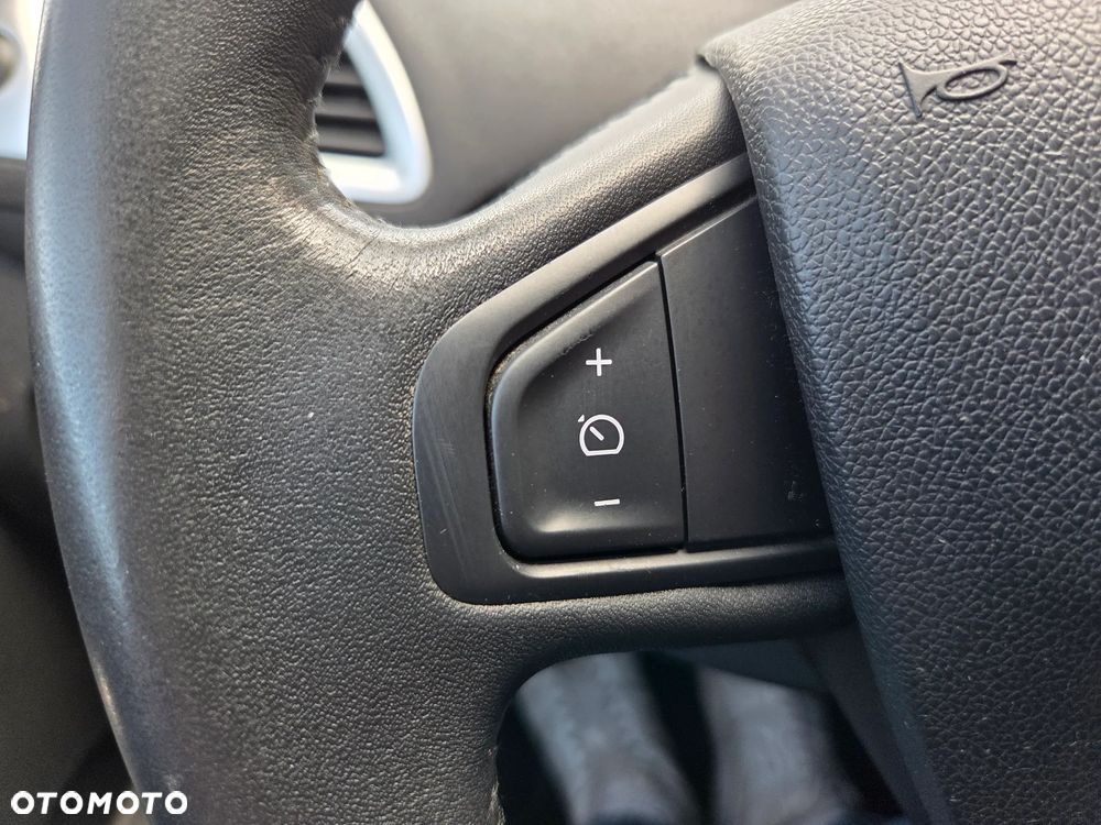 Renault Scenic TCe 130 Luxe - 31