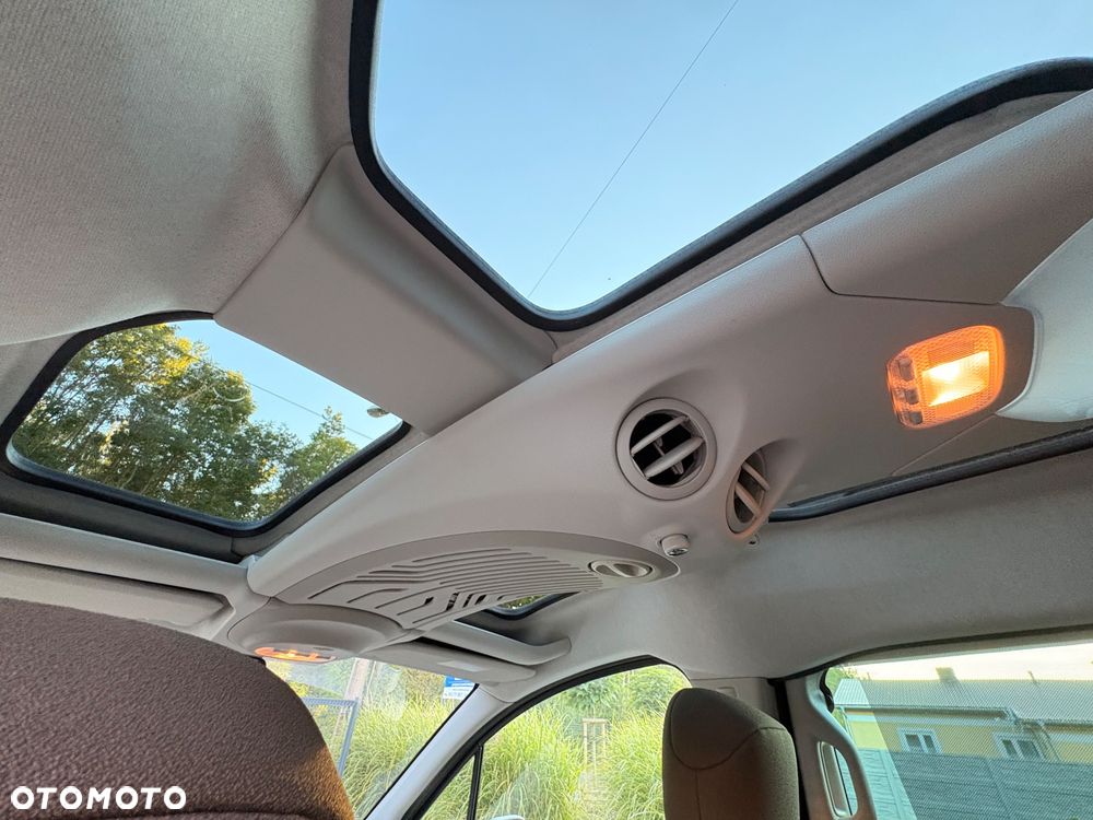 Citroën Berlingo Multispace HDi 115 FAP Selection - 29