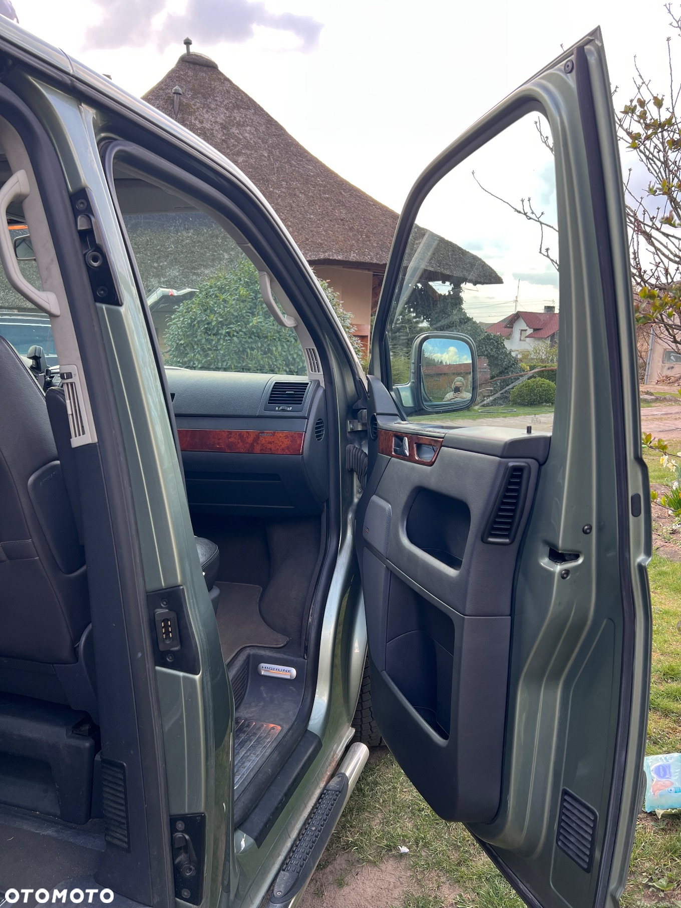 Volkswagen Multivan - 16
