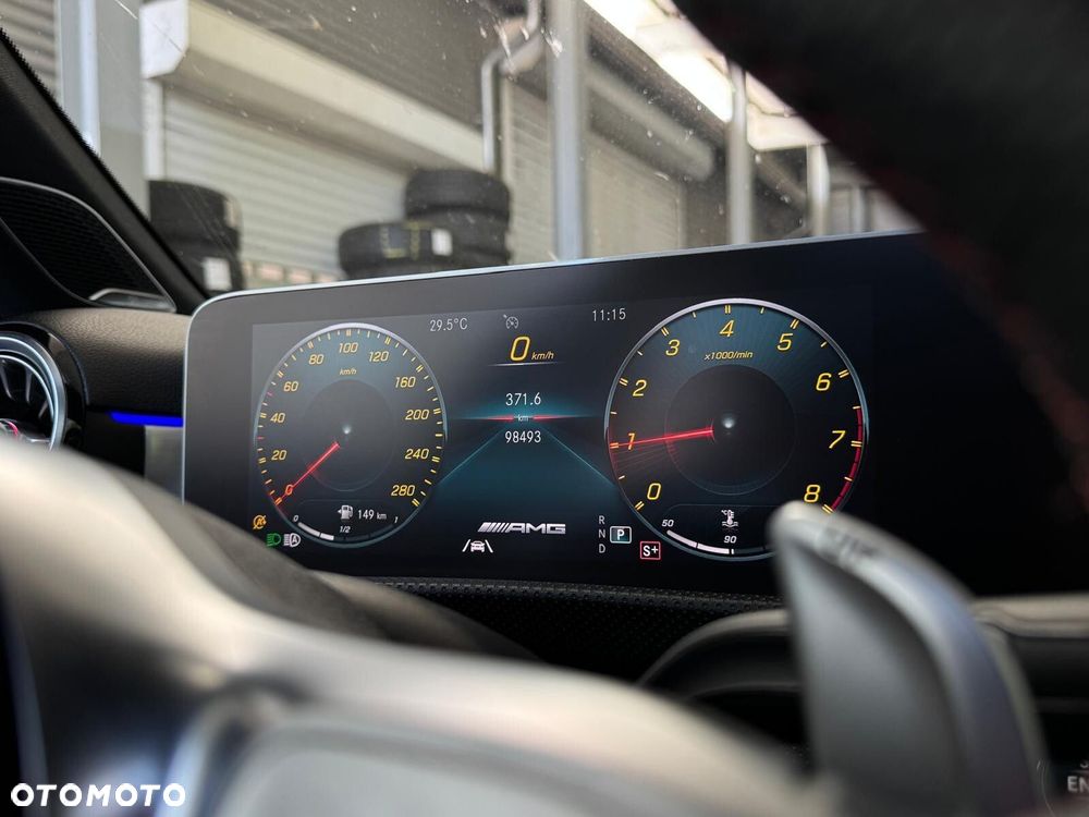 Mercedes-Benz Klasa A 35 AMG 4-Matic 7G-DCT - 22