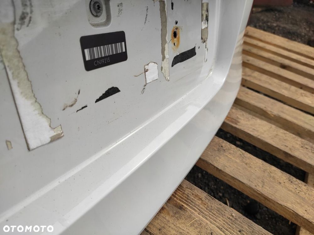BMW 7 F01 SEDAN KLAPA BAGAŻNIKA A300 ALPINEWEISS ORYGINAŁ IGŁA W KOLOR - 9