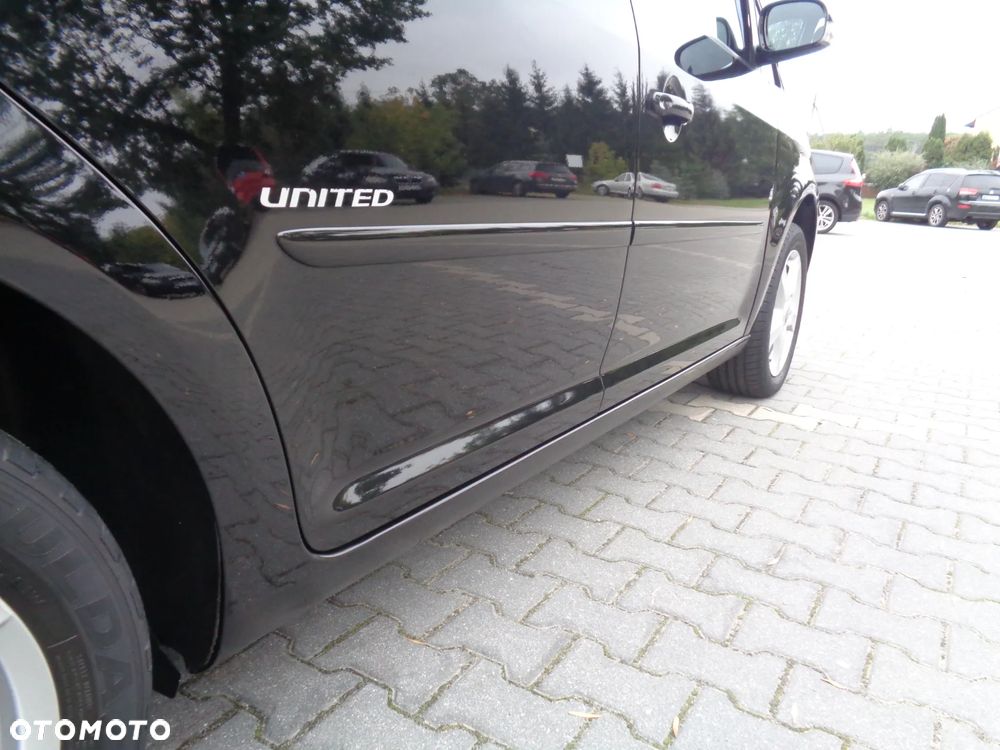 Volkswagen Touran 1.9 TDI DPF United - 18