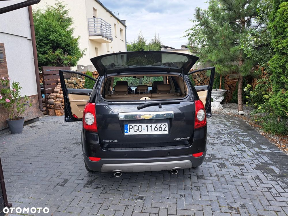 Chevrolet Captiva - 4