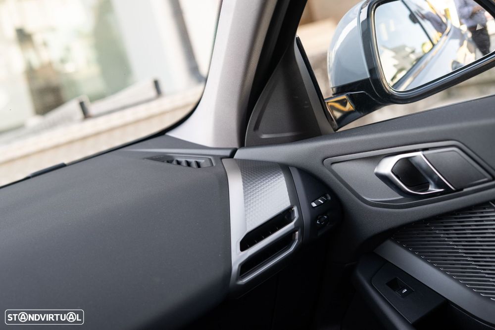 BMW 116 Pack Desportivo M - 52