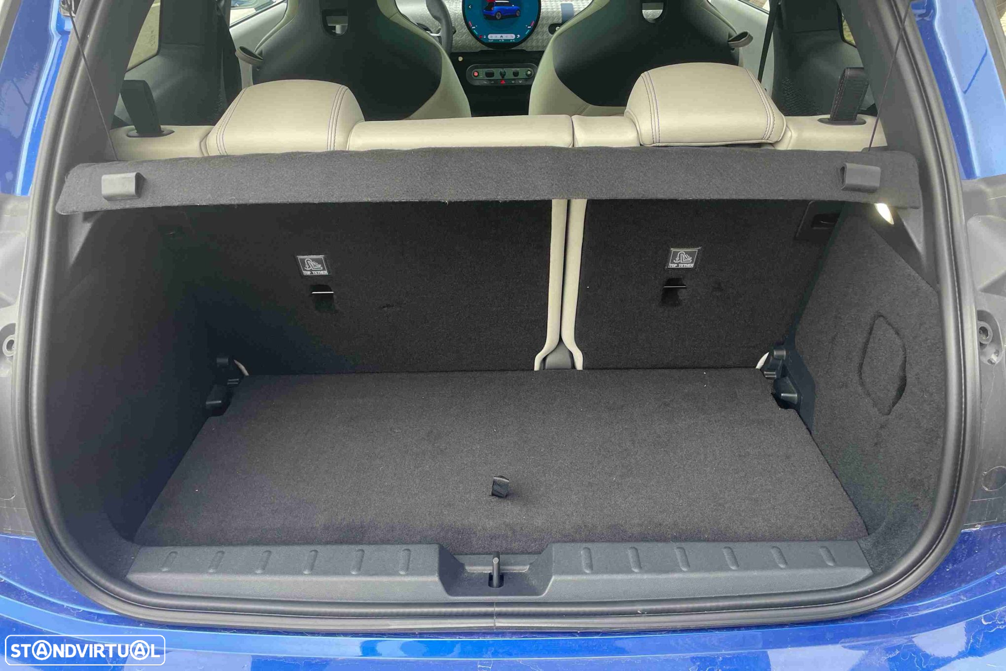 MINI 3 Portas Cooper SE Favoured XL - 10