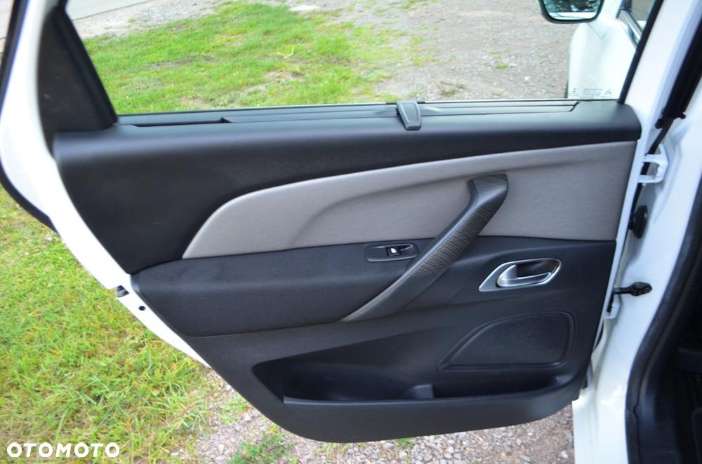Citroën C4 Picasso 1.6 e-HDi Exclusive - 19