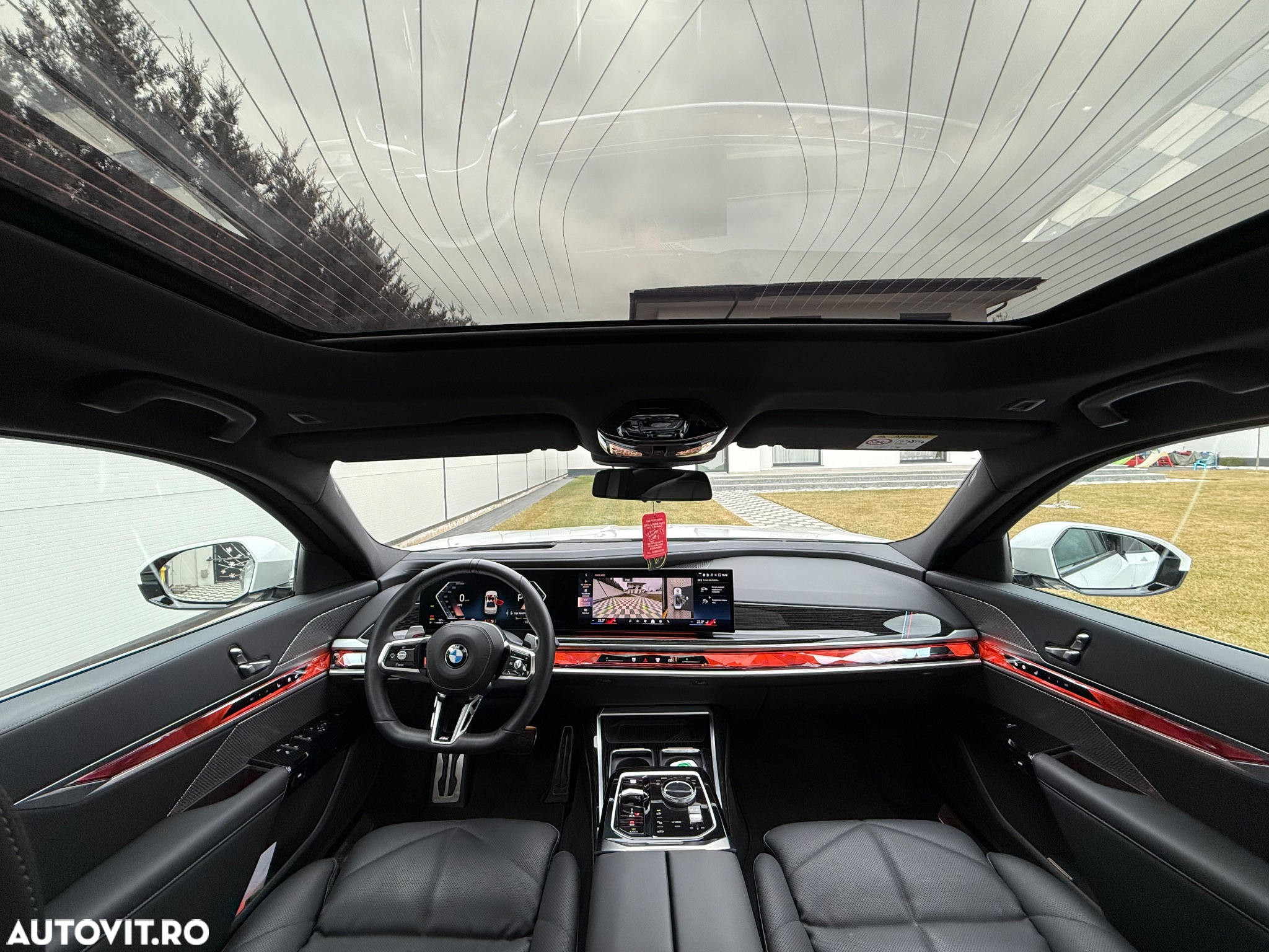 BMW Seria 7 740d xDrive MHEV - 11