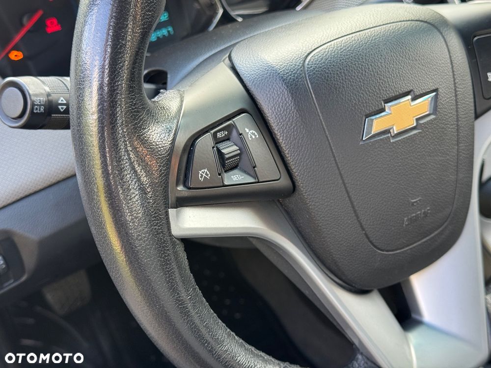 Chevrolet Cruze 1.8 LT+ - 34