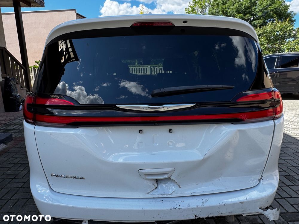 Chrysler Pacifica - 7
