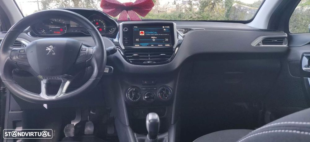 Peugeot 208 PureTech 82 Start & Stop Style - 23