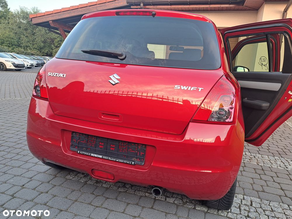 Suzuki Swift 1.3 Comfort dance - 13