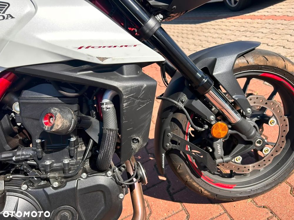 Honda Hornet - 3