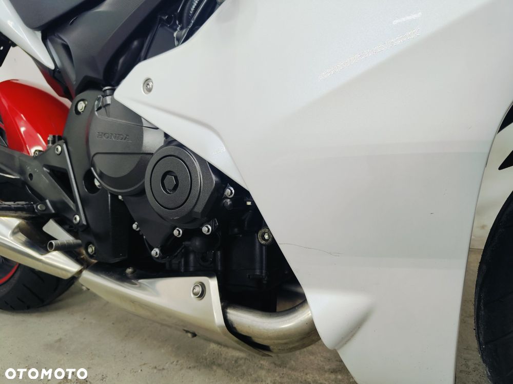 Honda CBR - 9