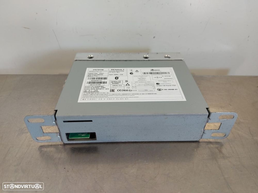 SISTEMA DE ÁUDIO RÁDIO CD RENAULT MEGANE IV BERLINA 5P - 1