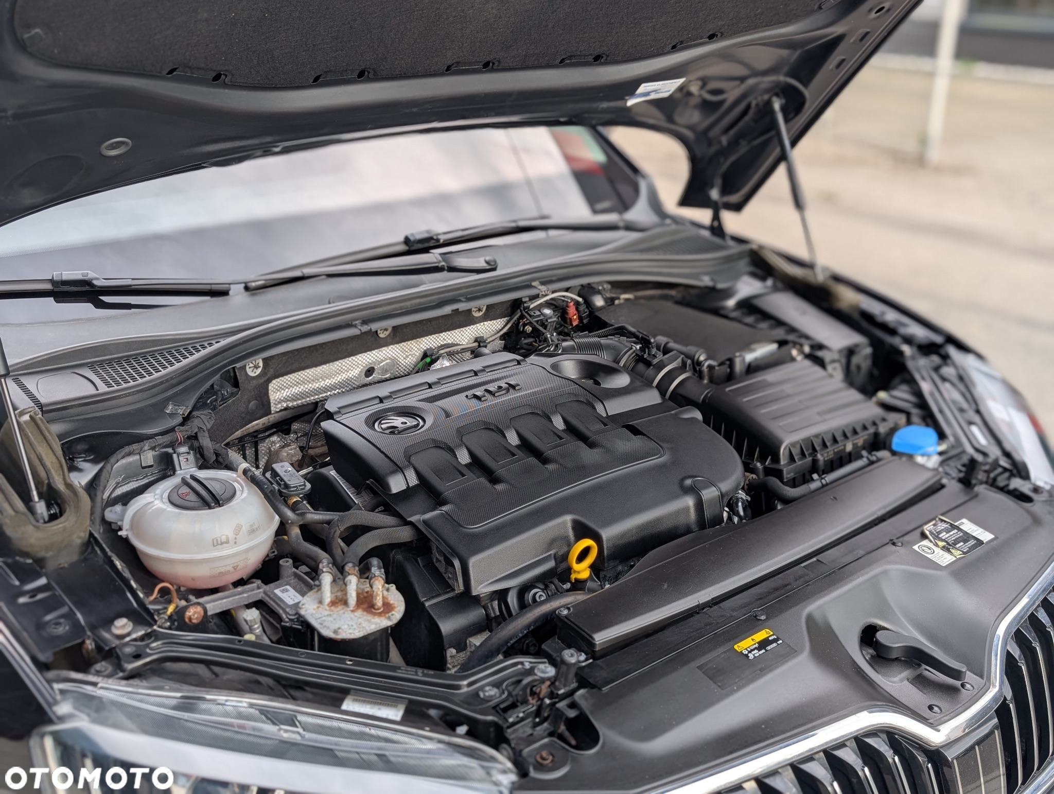 Skoda Superb 2.0 TDI Ambition DSG - 30