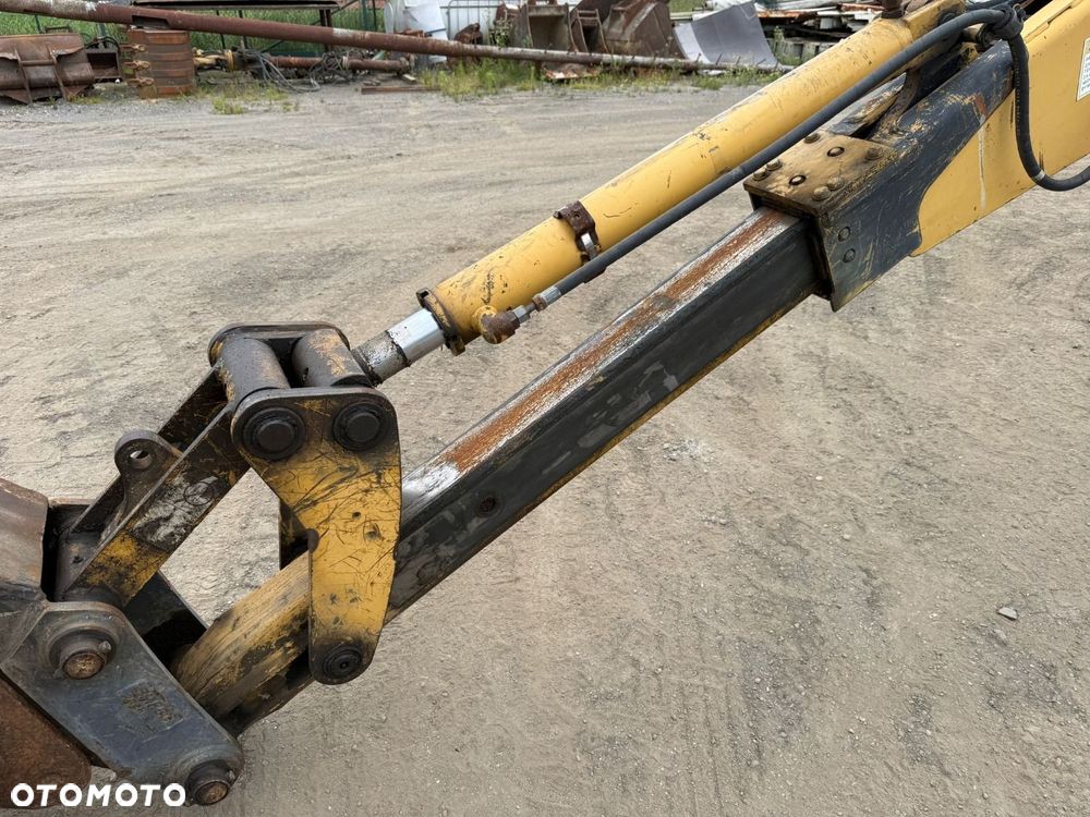 Caterpillar 432 D 4X4 - 22