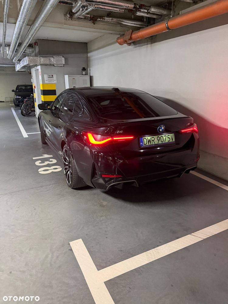 BMW i4 70.3kWh eDrive 35 M Sport Edition - 4
