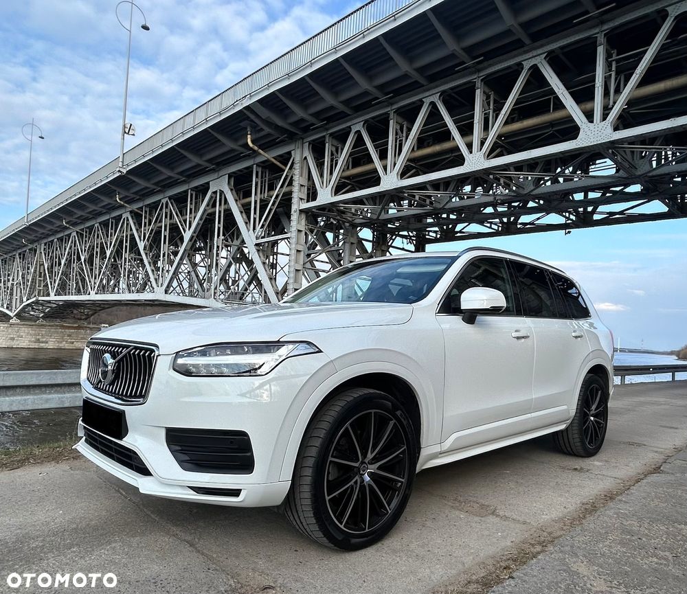 Volvo XC 90 - 1