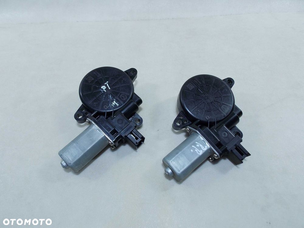 MAZDA 6 VI GJ 12- SILNIK SILNICZEK SZYBY PRZOD D6515858 - 1