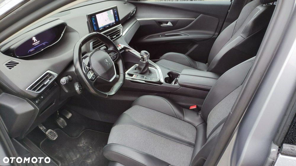Peugeot 3008 - 6