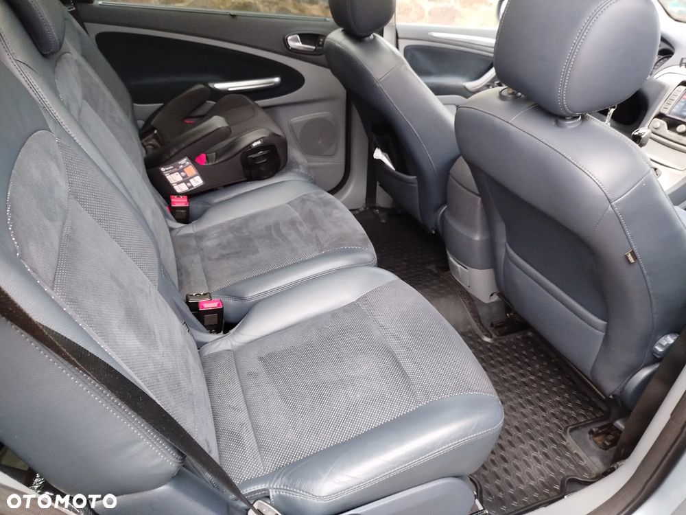 Ford S-Max 2.0 TDCi Titanium - 10