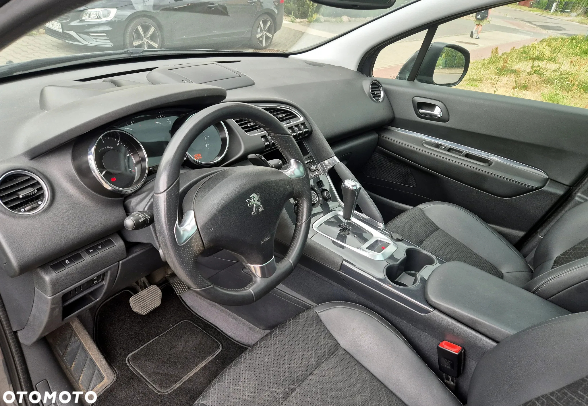 Peugeot 3008 HDi FAP 115 EGS6 Stop&Start Business-Line - 7