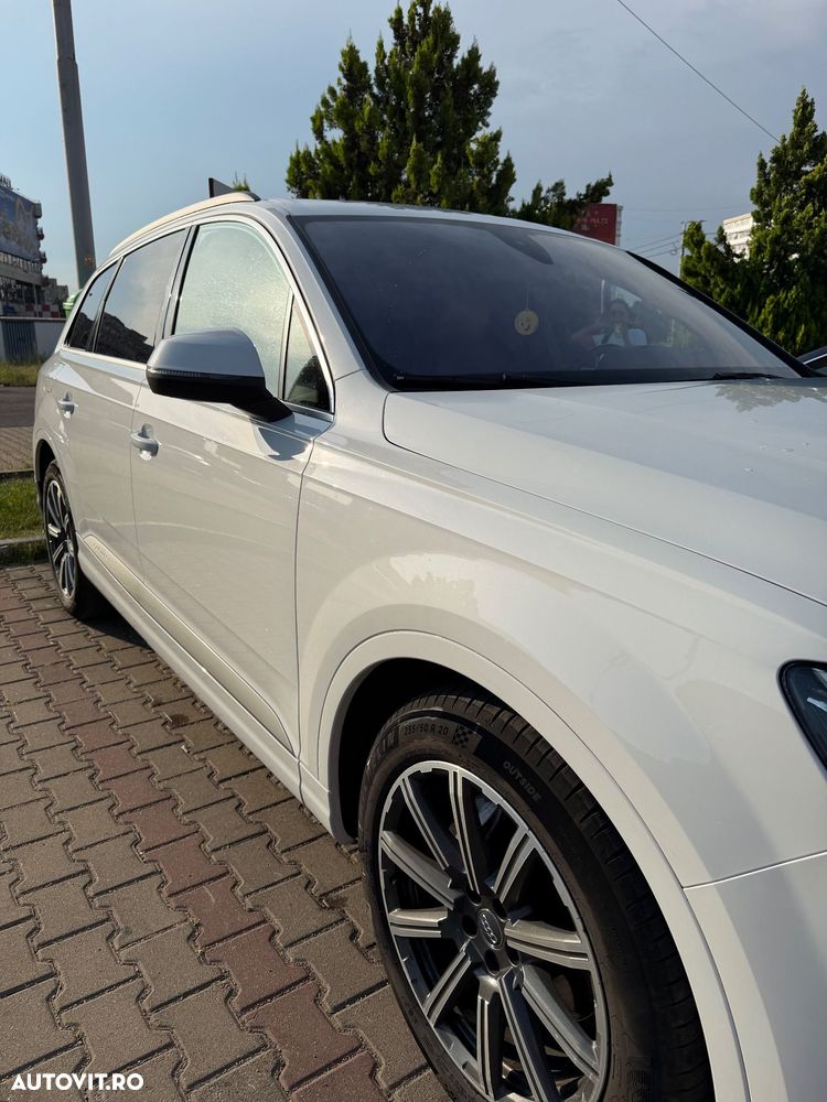 Audi Q7 - 7
