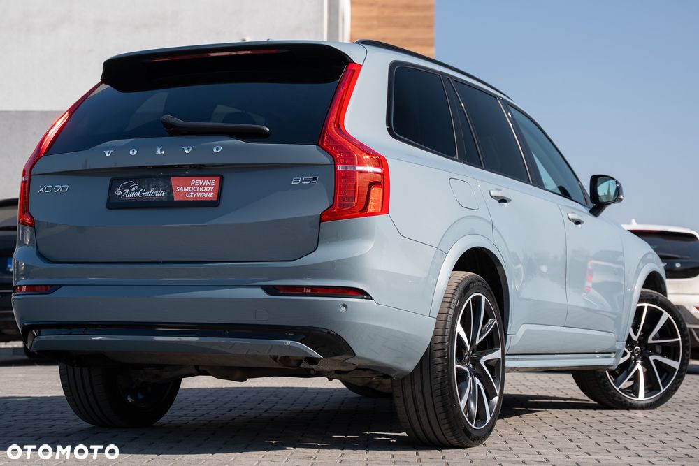 Volvo XC 90 B5 D AWD Ultimate Dark - 11