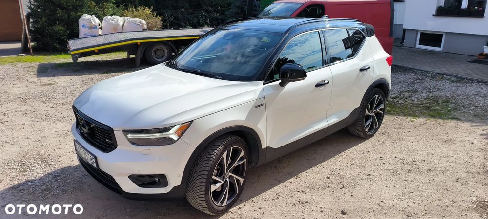Volvo XC 40 T5 AWD R-Design - 2