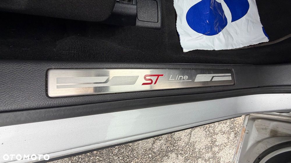 Ford Mondeo - 16