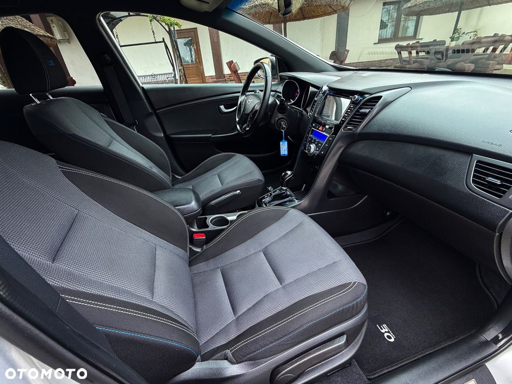 Hyundai i30 Kombi 1.6 GDi DCT Passion - 26