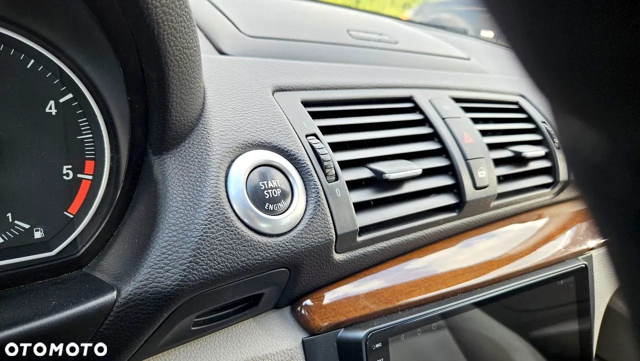 BMW Seria 1 120d DPF Edition Sport - 12