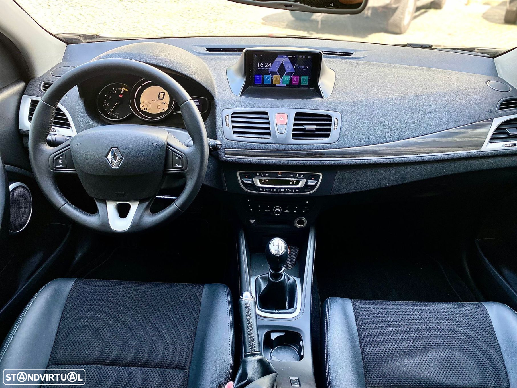 Renault Mégane Coupe 1.5 dCi Dynamique - 21