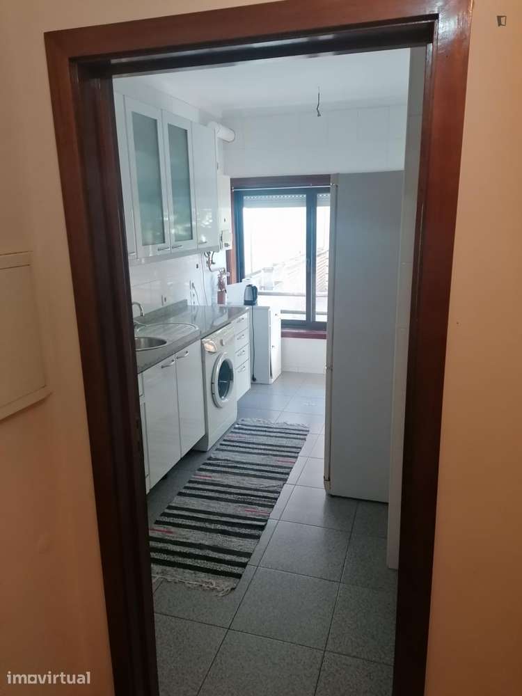 Quarto - localizado em Vila nova de gaia - Grande imagem: 5/25