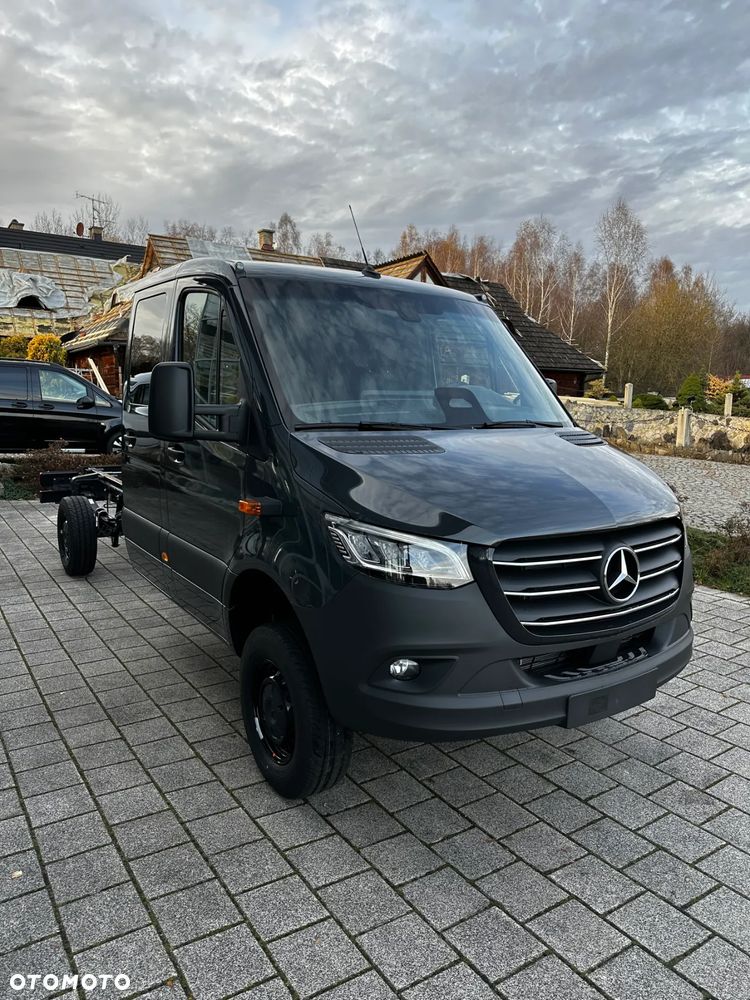 Mercedes-Benz Sprinter - 2