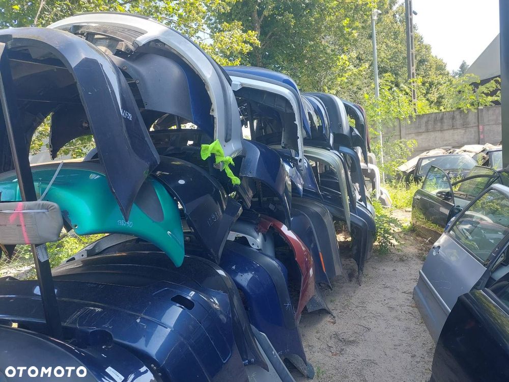 KOMPLETNY PRZÓD MASKA ZDERZAK LAMPA VOLKSWAGEN PASSAT B5 LB7Z - 10