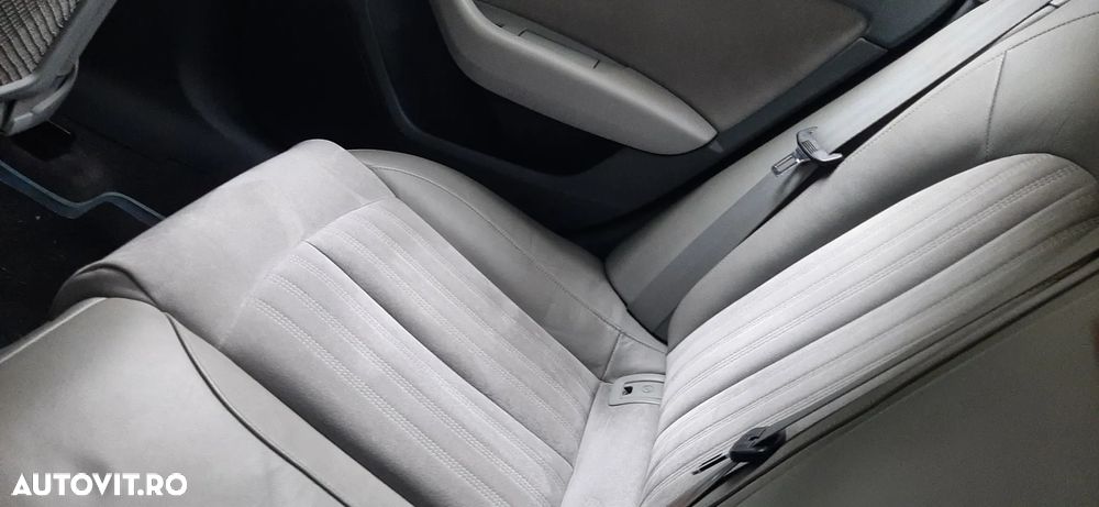 Audi A6 2.0 TDI Ultra S tronic - 10