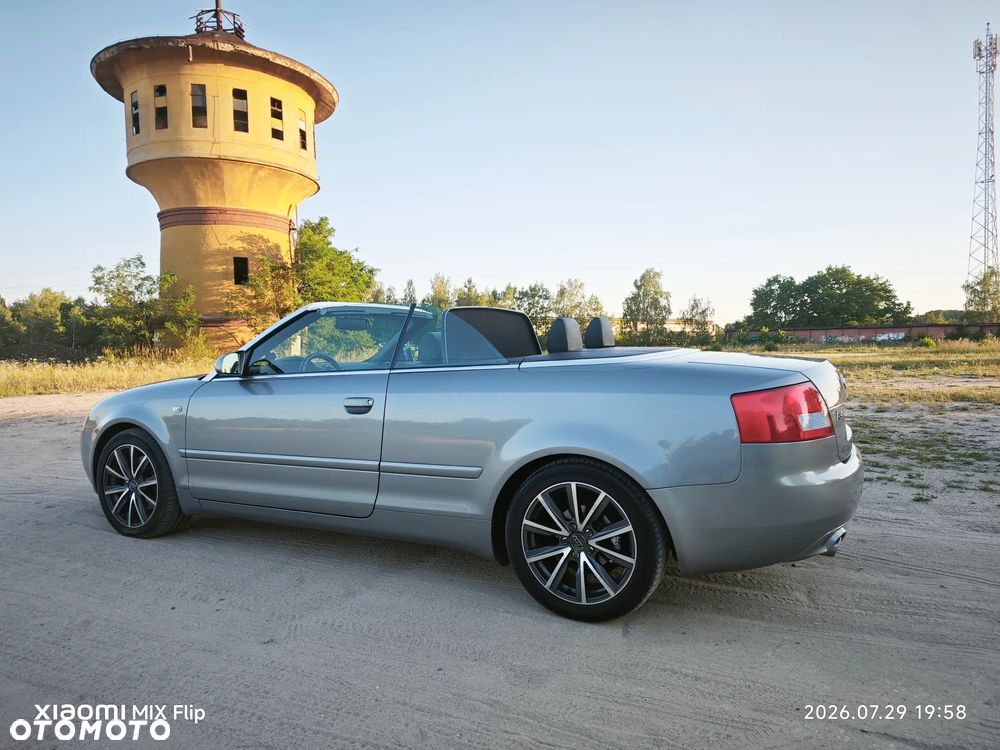 Audi A4 Cabrio 1.8 T - 12