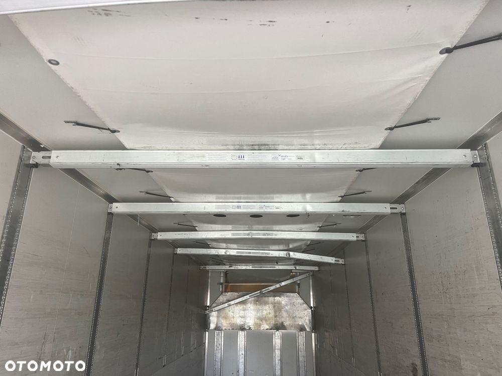 Rękaw-Fartuch-Rynna powietrzna do chłodni Krone Schmitz Lamberet - 27