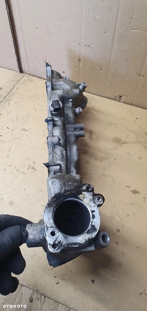 Kolektor ssący lewy Mercedes R-Klasa W251 3.0 CDI - 6