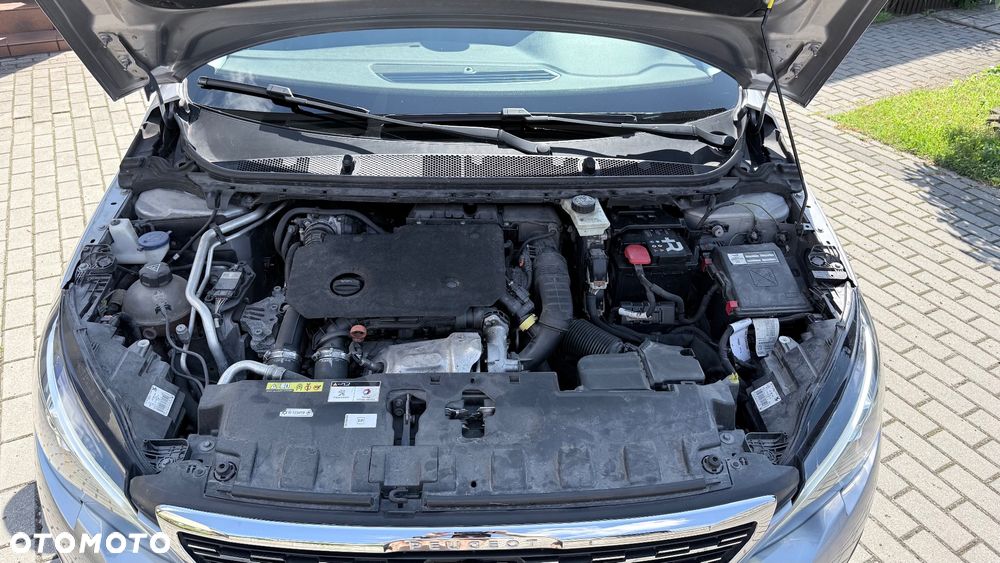 Peugeot 308 BlueHDi 130 EAT8 Stop & Start Allure - 9