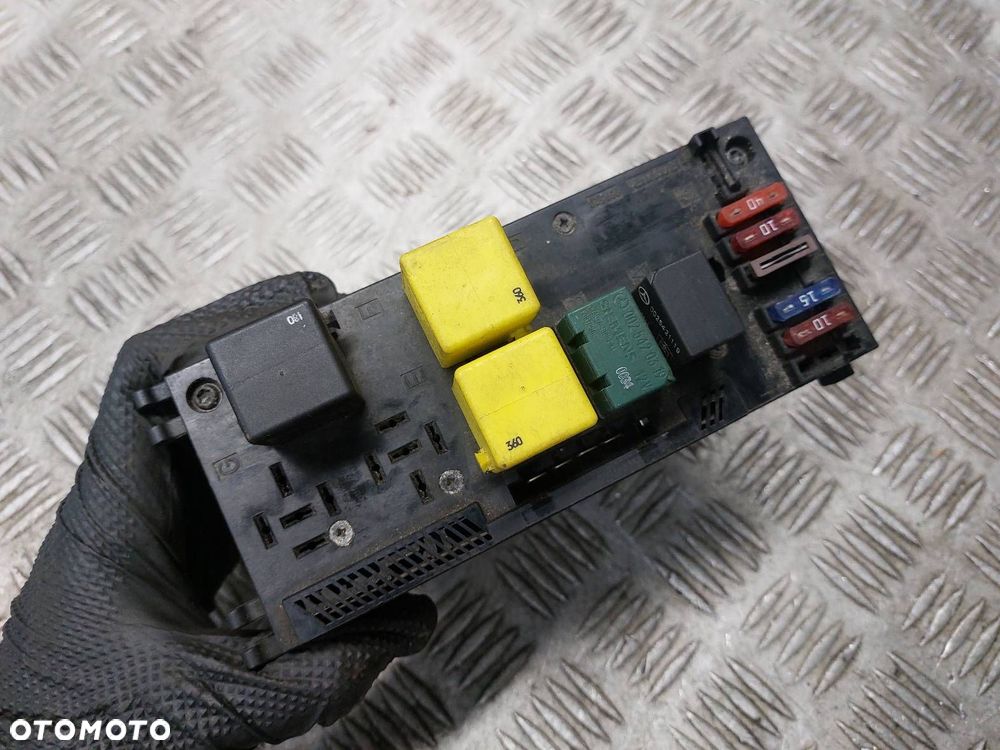SKRZYNKA PRZEKAŹNIKÓW MODUŁ SAM MERCEDES W208 C208 CLK I 2085450132 - 2