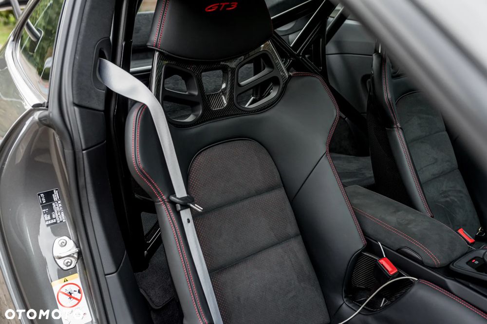 Porsche 911 GT3 - 23