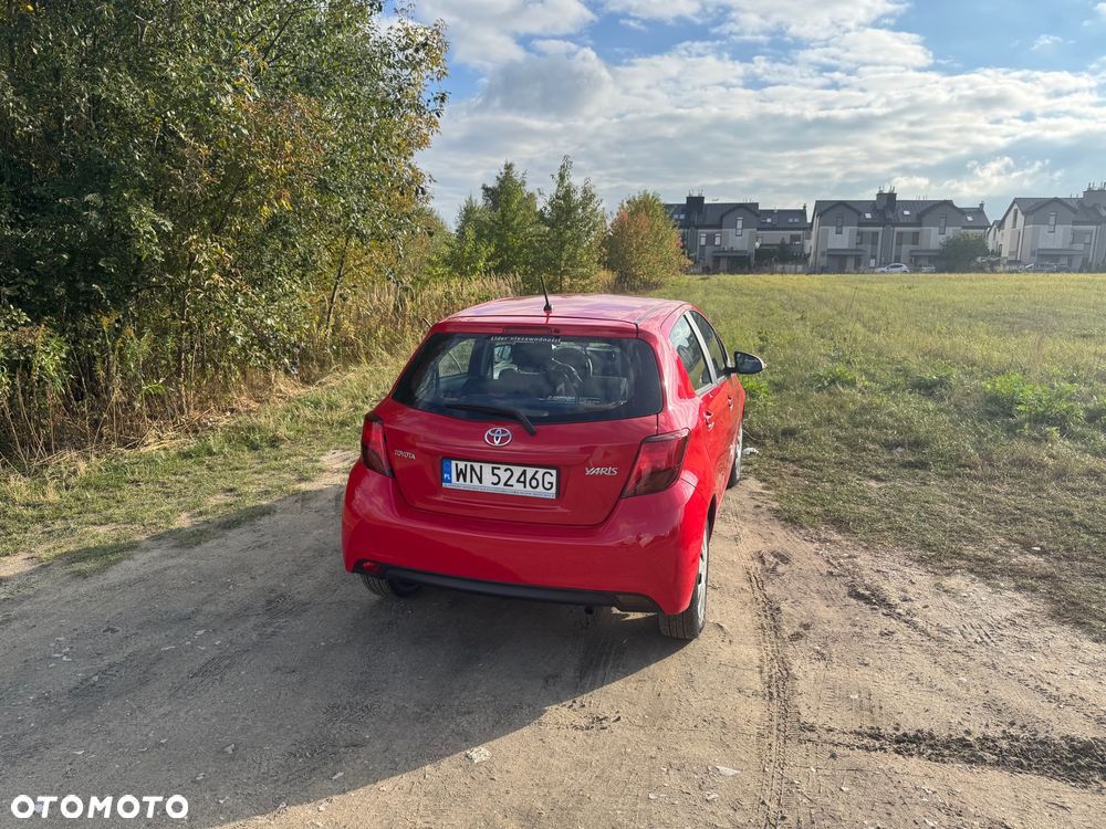 Toyota Yaris 1.0 Active EU6 - 3