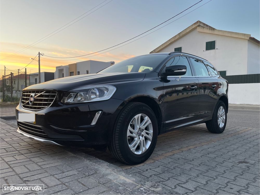 Volvo XC 60 2.0 D4 Momentum - 2